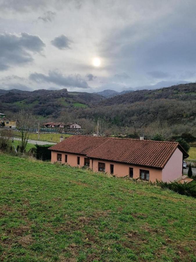 Apartamentos El Pedrayu Onís Exteriör bild
